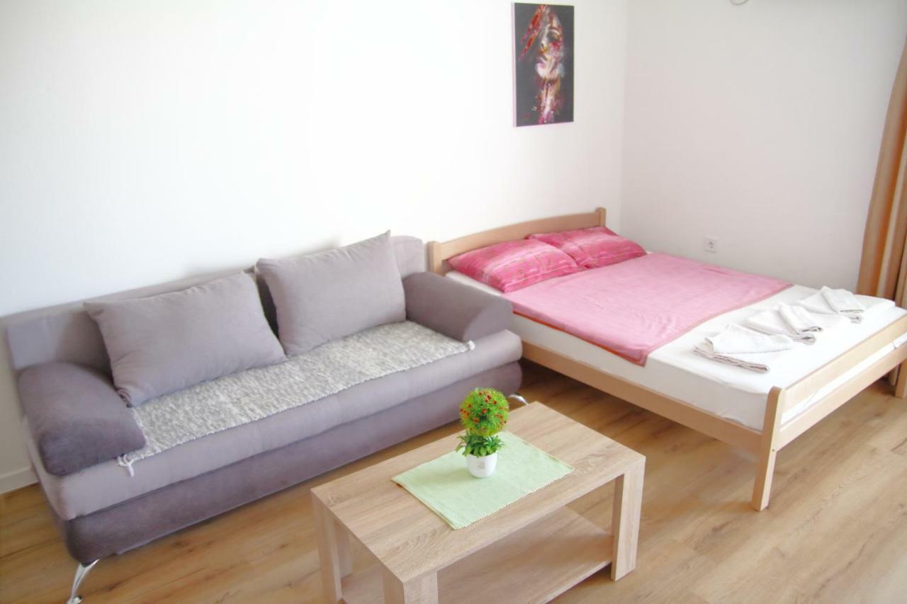 Apartman Miki *